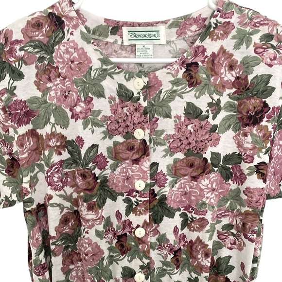 Shenanigans Vintage Floral Button Shortsleeved Romper - Picture 2 of 8